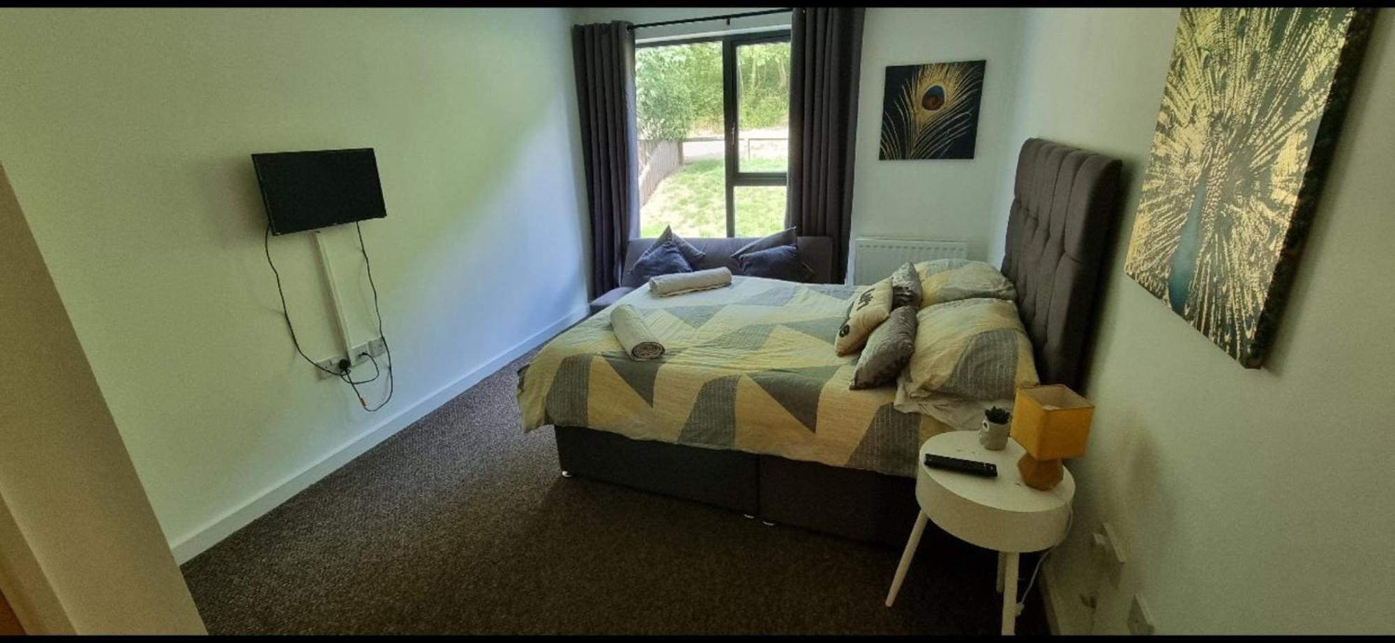 Brentwood Town Retreat - Large 2 Bedroom Apartment Chambre photo